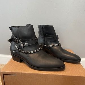 Steve Madden Boots